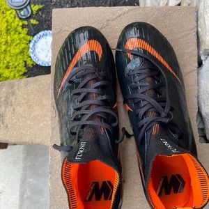 Nike mercurial cleats